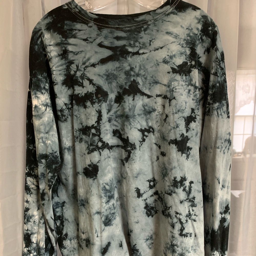 Men’s tie dye
